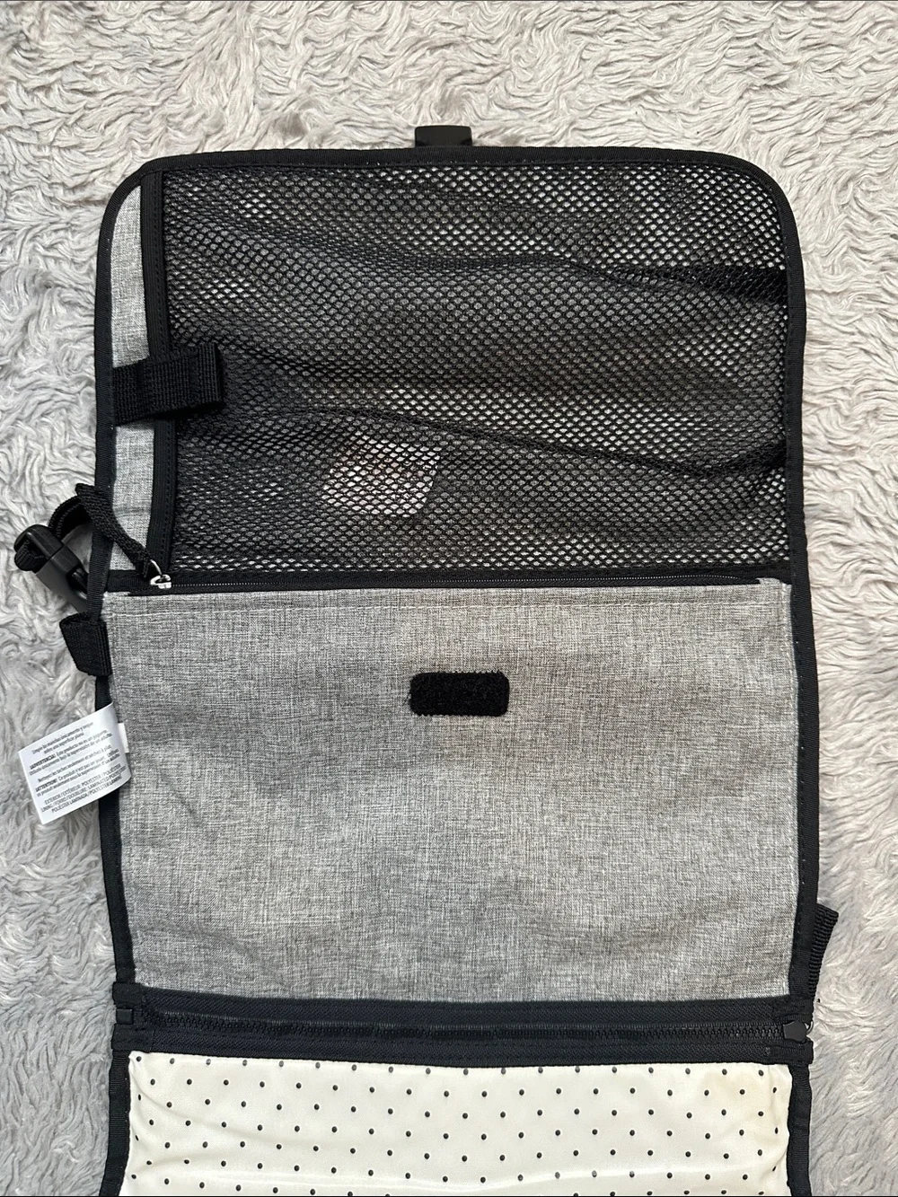 NWOT Skip Hop Gray & Cream Polka Dot Portable Baby Changing Mat